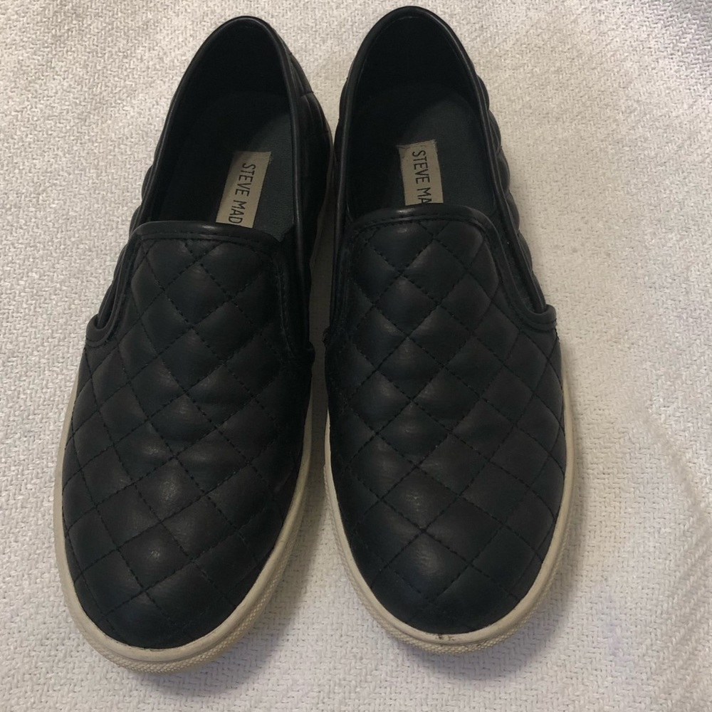Steve Madden Quilted Sneakers Size 7